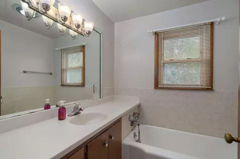 1224 E Church St, Aurora, MO 65605 photo 19