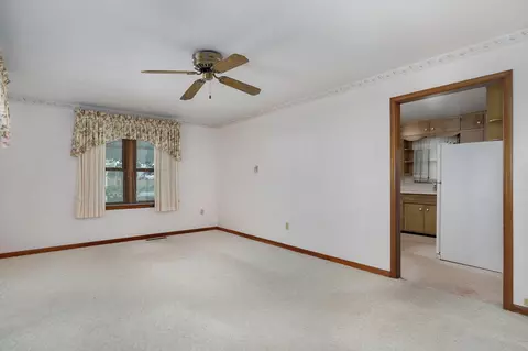 1224 E Church St, Aurora, MO 65605 photo 7