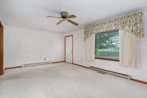 1224 E Church St, Aurora, MO 65605 photo 10
