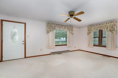 1224 E Church St, Aurora, MO 65605 photo 9