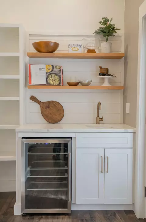 Kitchen - 338 E 420th Rd, Fair Play, MO 65649 photo 9 of 10