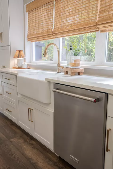 Kitchen - 338 E 420th Rd, Fair Play, MO 65649 photo 8 of 10