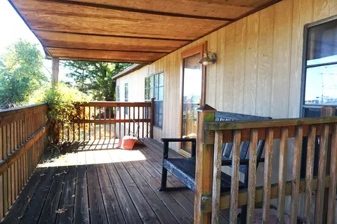 Exterior - 691 Showplace Gtwy, Branson, MO 65616 photo 3 of 7