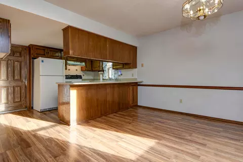 Dining - 2062 S Butterfly Ave, Springfield, MO 65807 photo 1 of 1