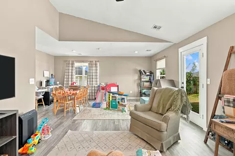 Living - 721 Sean Ct, Oronogo, MO 64855 photo 1 of 1