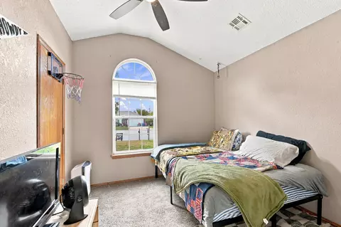 Bedroom - 721 Sean Ct, Oronogo, MO 64855 photo 1 of 8