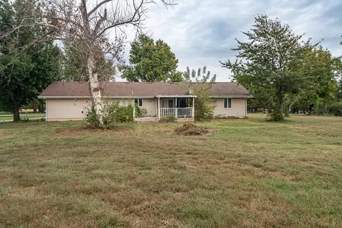 Exterior - 1857 N Owen Rd, Nixa, MO 65714 photo 8 of 9