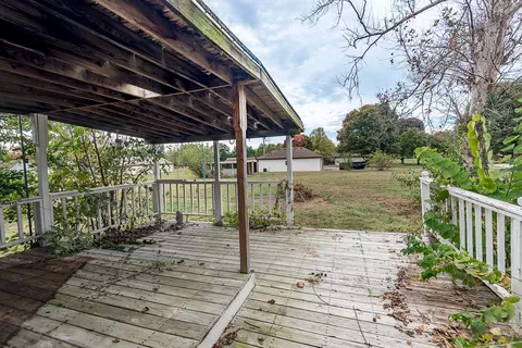 Exterior - 1857 N Owen Rd, Nixa, MO 65714 photo 9 of 9
