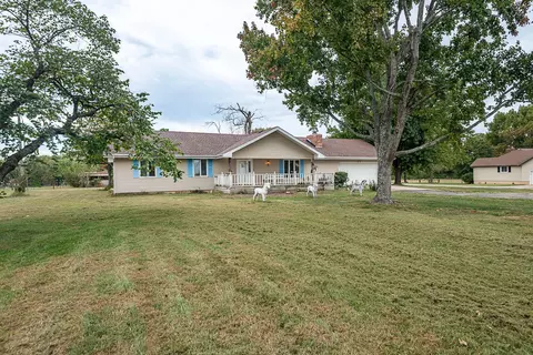 Exterior - 1857 N Owen Rd, Nixa, MO 65714 photo 4 of 9