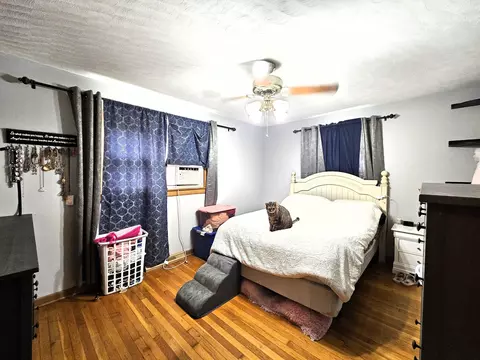 Bedroom - 1962 S Newton Ave, Springfield, MO 65807 photo 1 of 3