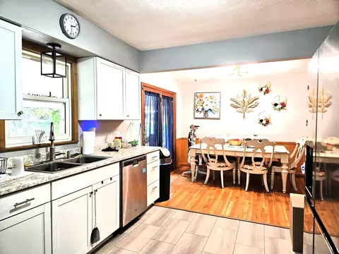 Kitchen - 1962 S Newton Ave, Springfield, MO 65807 photo 3 of 3