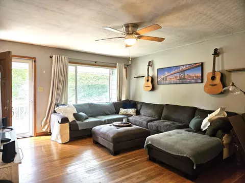 Living - 1962 S Newton Ave, Springfield, MO 65807 photo 3 of 3