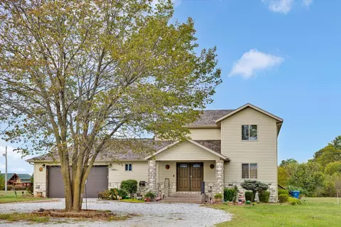 Exterior - 304 Schupbach Rd, Clever, MO 65631 photo 2 of 16