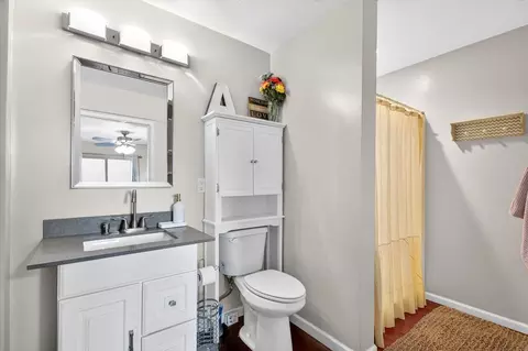 Bath - 304 Schupbach Rd, Clever, MO 65631 photo 1 of 6