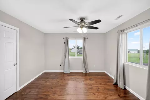 Bedroom - 304 Schupbach Rd, Clever, MO 65631 photo 2 of 8