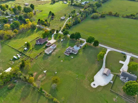 View/Area - 304 Schupbach Rd, Clever, MO 65631 photo 2 of 5