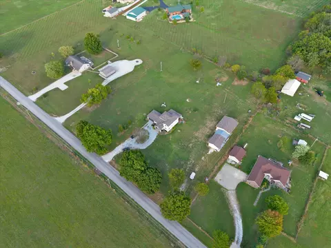 View/Area - 304 Schupbach Rd, Clever, MO 65631 photo 4 of 5