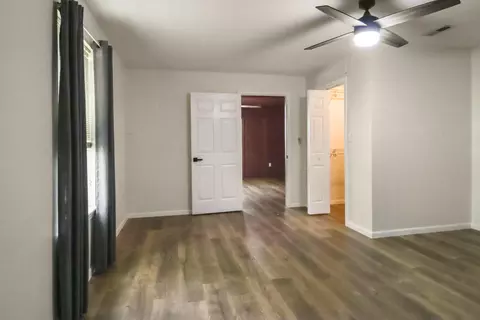 Bedroom - 2542 W Heritage Dr, Ozark, MO 65721 photo 7 of 8