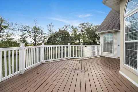 Exterior - 2542 W Heritage Dr, Ozark, MO 65721 photo 8 of 14