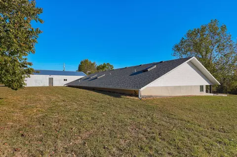 Exterior - 2272 Riverdale Rd, Ozark, MO 65721 photo 6 of 10
