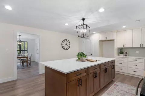 Kitchen - 2272 Riverdale Rd, Ozark, MO 65721 photo 3 of 3