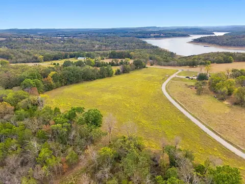 000 Five Brothers Rd, Protem, MO 65733 photo 8