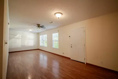 Living - 3715 Farm Road 2190, Exeter, MO 65647 photo 1 of 6