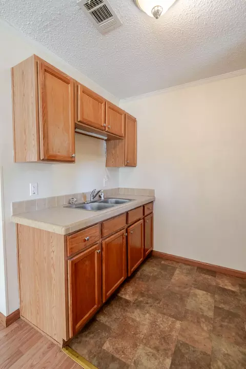 Kitchen - 3715 Farm Road 2190, Exeter, MO 65647 photo 1 of 1