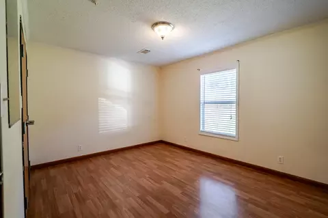 Bedroom - 3715 Farm Road 2190, Exeter, MO 65647 photo 1 of 6