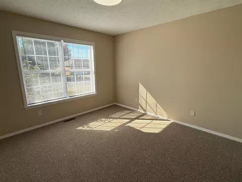 Bedroom - 4403 W Delmar St, Springfield, MO 65802 photo 2 of 3