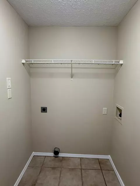 Other - 4403 W Delmar St, Springfield, MO 65802 photo 3 of 4