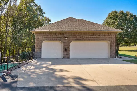 Exterior - 3502 N Bobwhite Dr, Ozark, MO 65721 photo 3 of 18