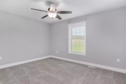 Bedroom - 681 Headwaters Dr, Marshfield, MO 65706 photo 3 of 4