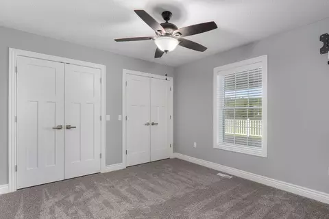 Bedroom - 681 Headwaters Dr, Marshfield, MO 65706 photo 4 of 4