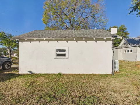 Other - 809 Cherry St #1, Cabool, MO 65689 photo 8 of 15