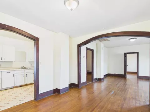 Living - 809 Cherry St #1, Cabool, MO 65689 photo 1 of 3