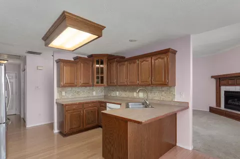 Kitchen - 501 Sarah Ct, Willard, MO 65781 photo 2 of 4