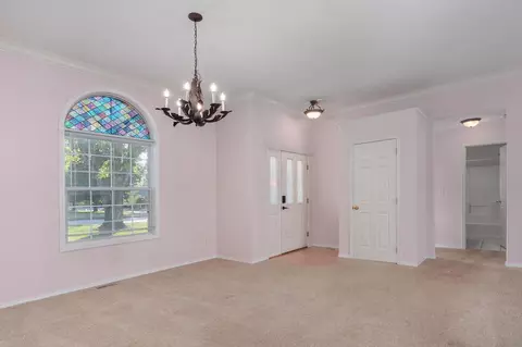 Living - 501 Sarah Ct, Willard, MO 65781 photo 3 of 6