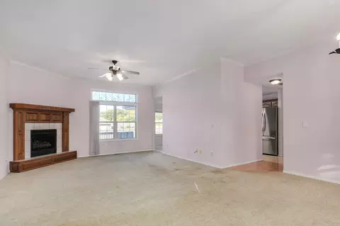 Living - 501 Sarah Ct, Willard, MO 65781 photo 1 of 6