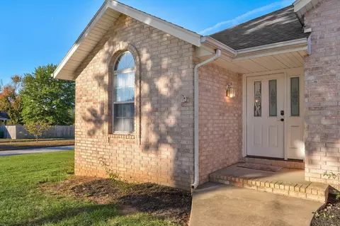 Exterior - 501 Sarah Ct, Willard, MO 65781 photo 3 of 10