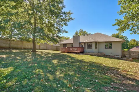 Exterior - 5594 S Newton Ave, Springfield, MO 65810 photo 9 of 11