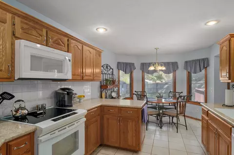 Kitchen - 5594 S Newton Ave, Springfield, MO 65810 photo 3 of 3