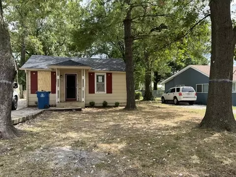 Exterior - 912 N Brown Ave, Springfield, MO 65802 photo 1 of 4