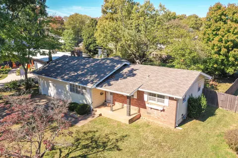 View/Area - 2211 E Mirabeau St, Springfield, MO 65804 photo 1 of 4