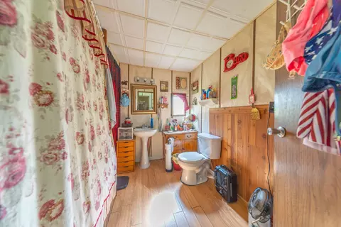 Bath - 31593 Us Highway 160, Tecumseh, MO 65760 photo 1 of 1