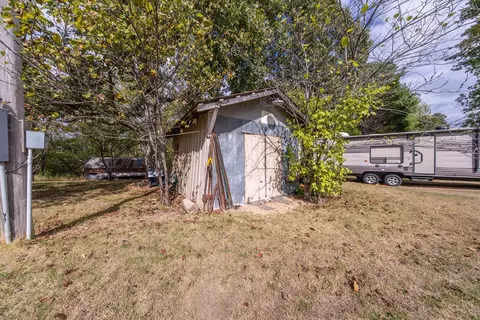 Exterior - 31593 Us Highway 160, Tecumseh, MO 65760 photo 15 of 18