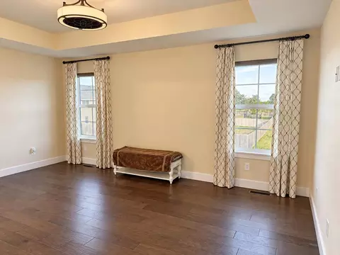 Bedroom - 1938 S Lullwood Ave, Springfield, MO 65802 photo 1 of 10