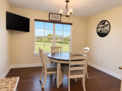 Dining - 1938 S Lullwood Ave, Springfield, MO 65802 photo 2 of 2