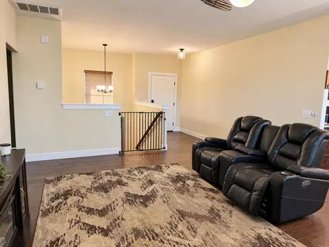Living - 1938 S Lullwood Ave, Springfield, MO 65802 photo 1 of 4
