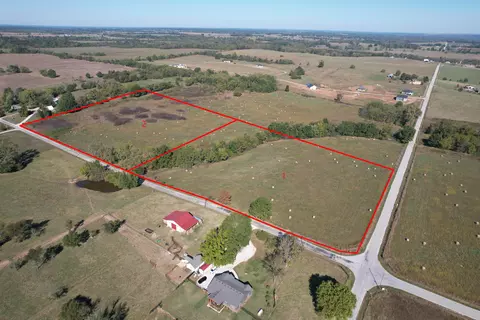 000 E Dade 186, Ash Grove, MO 65604 photo 4